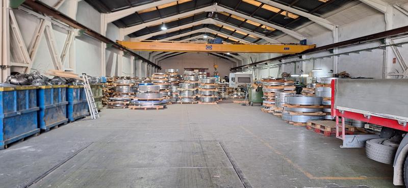 Foto 9671e26a-a541-4445-9a80-91294249062d. Nau industrial a Zona Industrial Ripollet