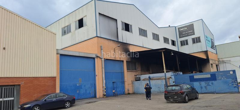 Foto c5b483e0-5163-4354-bbd8-cb20b82db11e. Nau industrial a Zona Industrial Ripollet