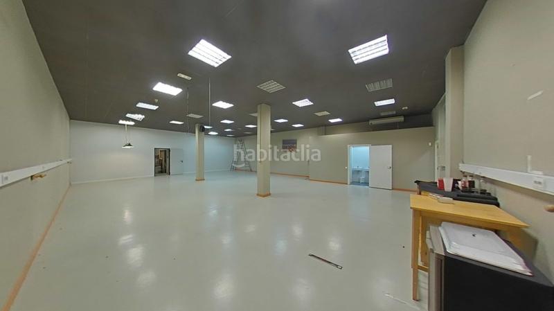 Foto 65bd6560-0a8e-413c-bf3f-6a32e0ed0ec8. Alquiler local comercial local en alquiler terrasa, anguel guimera 233 en Terrassa