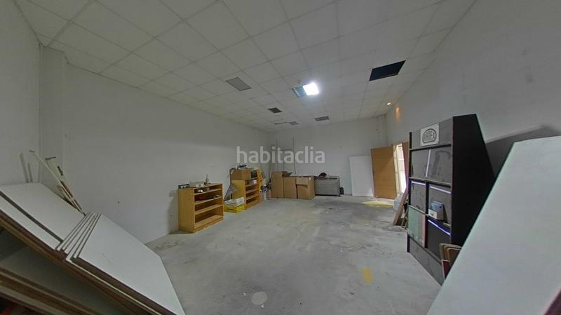 Foto f6e90a29-76b0-4c22-9069-b028942eaf52. Alquiler local comercial local en alquiler terrasa, anguel guimera 233 en Terrassa