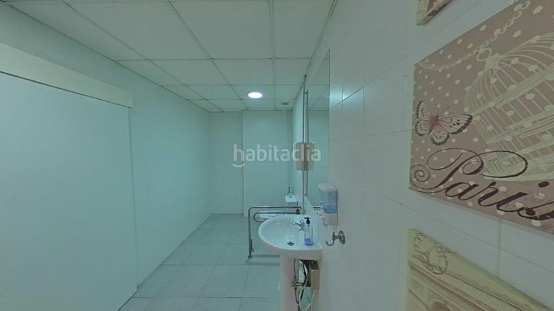 Foto 88073dbc-a87b-4401-a73b-abad4fa9c6b1. Location local commercial dans Can Palet Terrassa