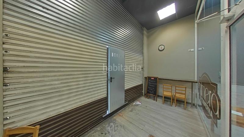 Foto e642306f-d07e-471d-a753-ea11ac0ce304. Rent business premise in Can Palet Terrassa