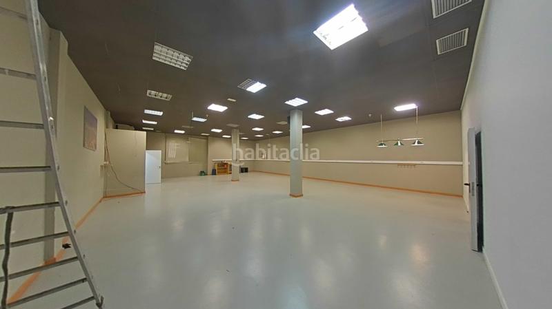 Foto eaf05b79-c19f-4384-9201-3f712b6052c8. Rent business premise in Can Palet Terrassa