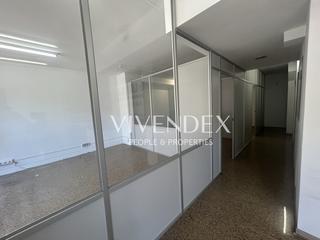 Business premise in Barcelona - Gran Via  Carlos III