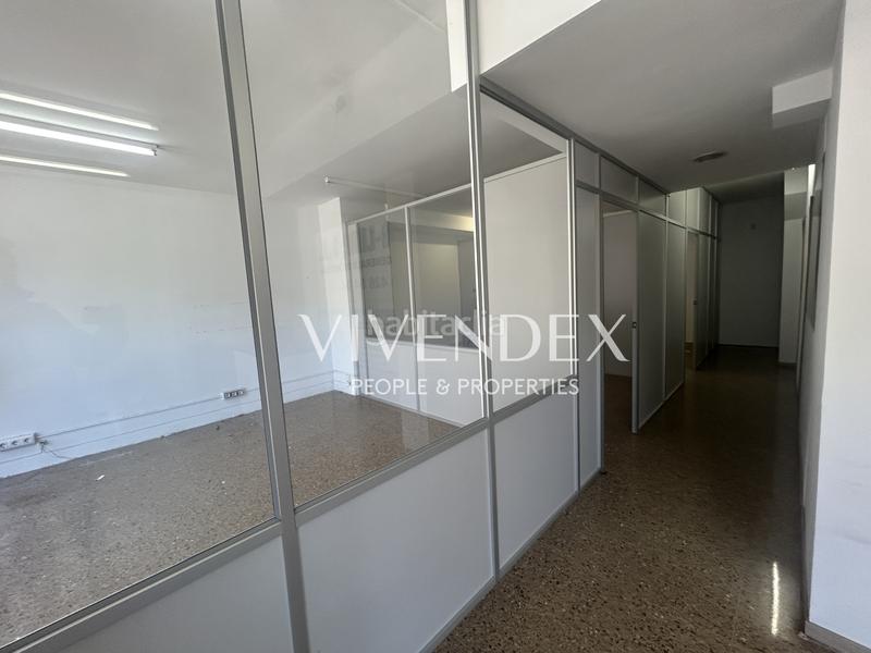 Foto cc9abbdc-1b16-4c5f-b734-d11fa8abab03. Rent business premise in Barri de les Corts Barcelona
