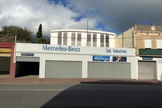 Lloguer Local Comercial  Pineda de mar - cl riera. Alquiler de local comercial con salida de humos en pineda de mar