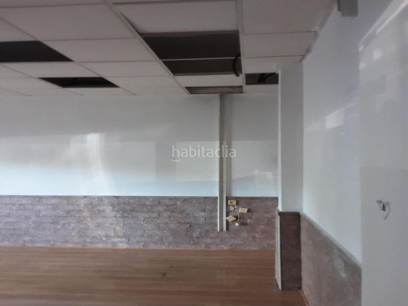 Foto 7cbea0ec-bb0a-4f0b-b046-29725d089599. Local comercial a Centre Viladecans