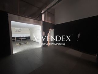 Local Comercial  Barcelona - pujades. Planta baja en venta de 259m2, en calle pujades 68, el parc i la