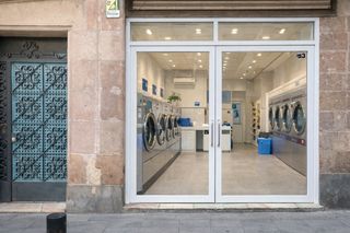 Local Comercial  Barcelona - sant ramón. Local en venta en calle sant ramón, 23,  el ravalbarcelona