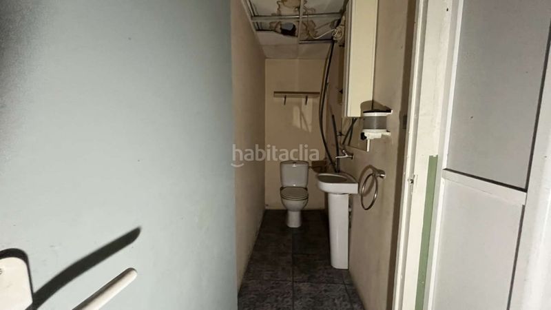 Foto f2d3a199-da0d-44a7-b58f-84bec14d6e93. Local comercial a Centre Ripollet