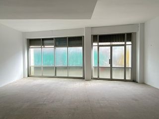 Local Comercial a Barcelona - ANDANA DE LESTACIO