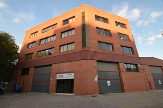 Affitto Capannone industriale  Perú. Alquiler conjunto de: parte de edificio corporativo + 1 nave ado