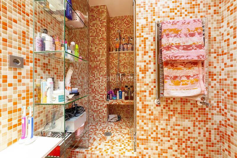 Foto a0bd4ad6-8cd4-4e3c-9d64-37e8ad9f2e49. Flat with heating in Gran Via Valencia