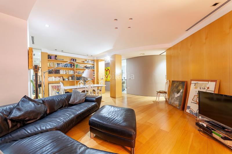 Foto f5f34c7a-184b-4337-99ce-5da914e4a5b2. Flat with heating in Gran Via Valencia