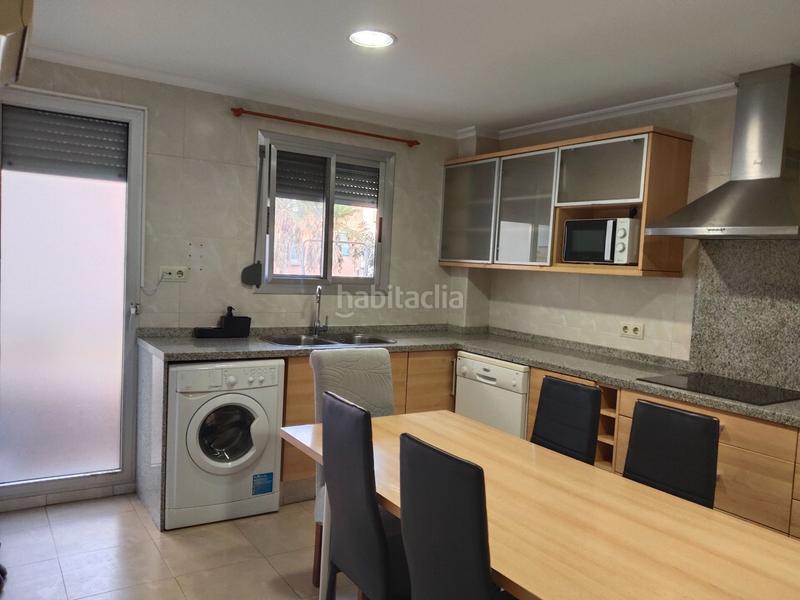 Foto 37df4dd9-36fc-4df3-8fc2-1db09c445e2d. Alquiler piso  de 3 dormitorios en alquiler amueblado Pinedo centro. en Valencia