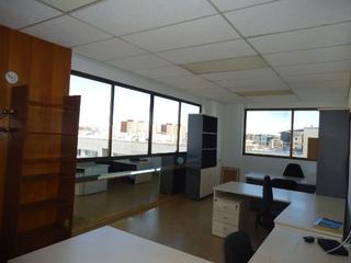 Lloguer Oficina a Barrio de Campanar. Oficina amueblada junto a nuevo centro