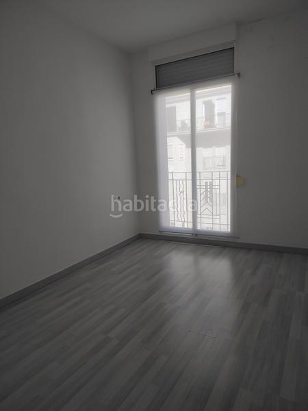 Foto 5652610b-75de-463a-87df-7eb8c91575c6. Alquiler piso alquiler de piso zona antiguo reino muy luminoso. en Valencia