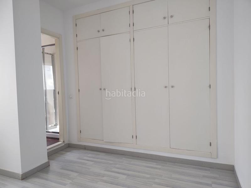 Foto 894d8f62-44a4-4b03-8db8-fc5a30a53adf. Alquiler piso alquiler de piso zona antiguo reino muy luminoso. en Valencia