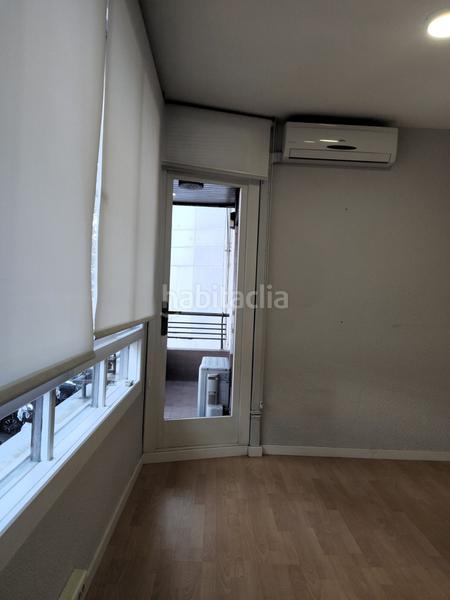 Foto ee783706-0046-4d52-8003-df34d38a8e00. Alquiler oficina en Exposició Valencia