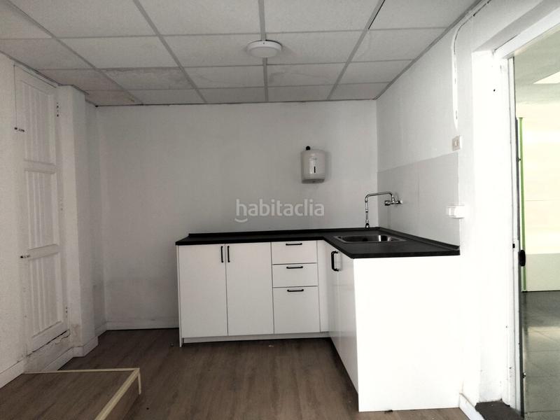 Foto f69ed6bf-48ea-46ea-a672-bbb748df4deb. Alquiler oficina en Exposició Valencia