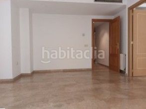 Foto f90632d5-9677-4e5a-83fc-ca895c6a1db6. Lloguer pis a Russafa Valencia