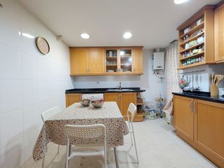 Etagenwohnung in La Raïosa. Exclusiva en la calle san vicente mártir amplia vivienda de 3 ha