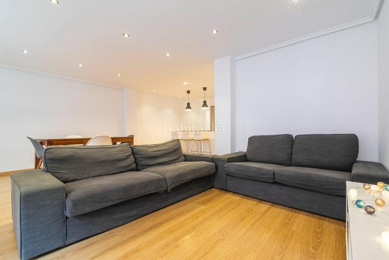 Foto 27800542-ef50-4e19-93cd-7736e09a1bd0. Etagenwohnung in Russafa Valencia