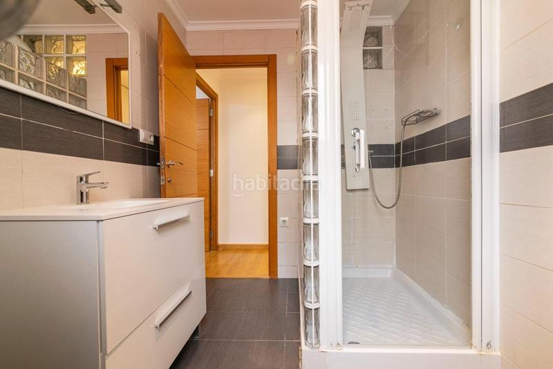 Foto 35da0655-7d98-4063-bf79-bedea1909a29. Etagenwohnung in Russafa Valencia