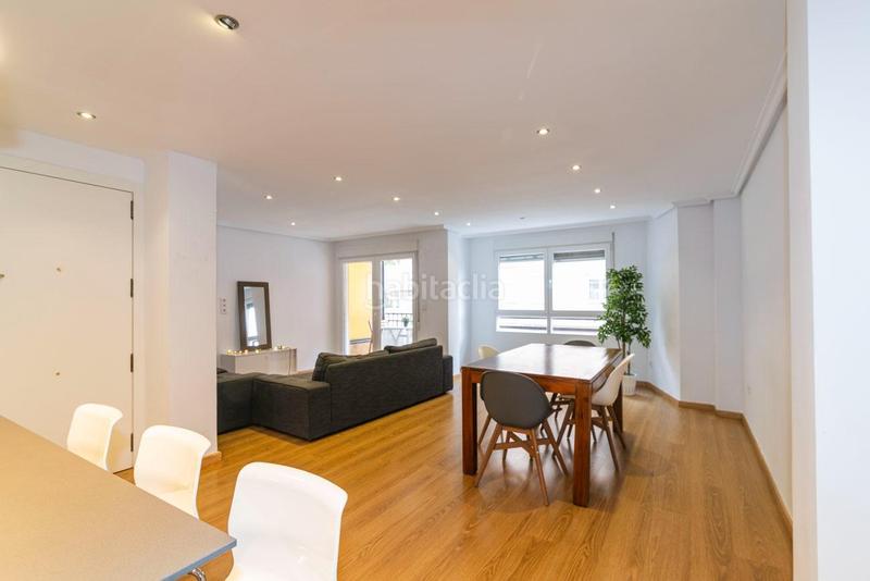 Foto 7f3a8cb4-7da7-446c-a939-2a0b11b5a657. Etagenwohnung in Russafa Valencia