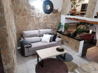 Dúplex a Dalt Vila-La Marina. Casa cueva tipo dúplex reformada en la marina - ibiza