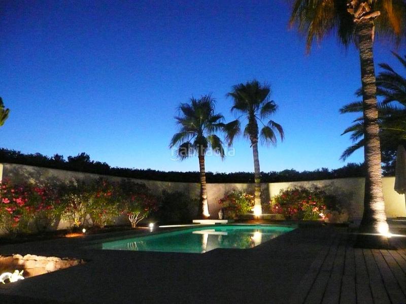 Foto 2aef1db6-b243-49e0-a740-b8a0e8fbf5a2. Casa amb aparcament piscina a Cala Vedella-Cala Tarida Sant Josep de sa Talaia