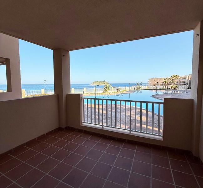Foto 42f094fc-f792-4091-98a8-bc37add270ae. Planta baja en carrer pou des cans 3 apartamento en 1ª línea con vistas al mar en Santa Eulària