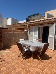 Planta baixa a Carrer de caldetes 11. Planta baja en playa den bossa