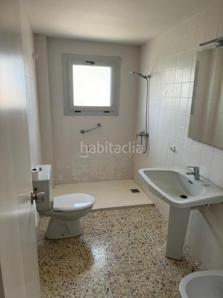 Foto b2842a92-40ec-4fc8-8eb9-b27aede665a0. Piso en carrer del dr. pasteur 2 fabuloso atico en Figueres