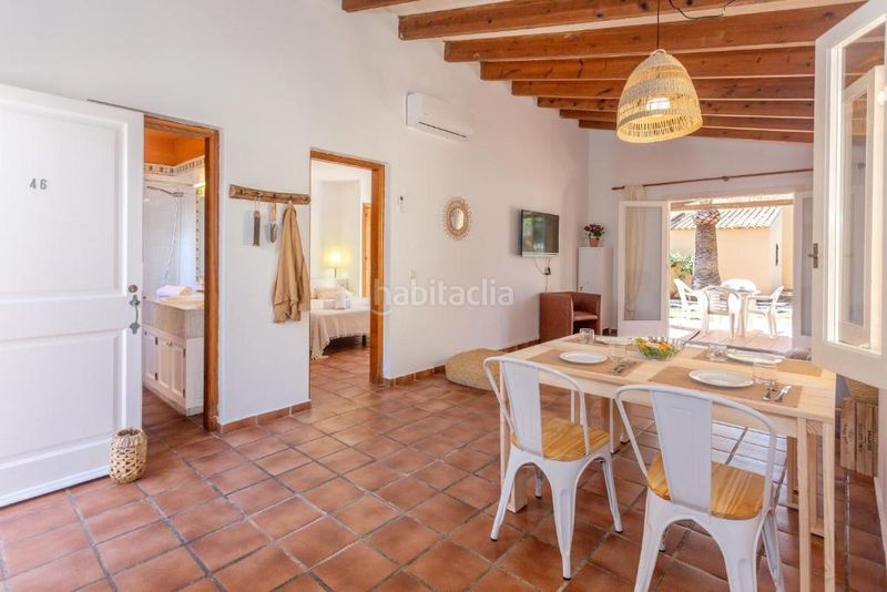 Foto cb3c8b16-6549-453d-86a7-c552561bb3ef. Apartament amb piscina a Cala d´En Bosch-Serpentona Ciutadella de Menorca