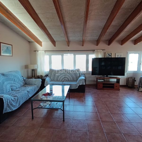 Foto 5137619a-6d84-45b9-98f3-aa28c237f7d3. Masia amb aparcament a Cala Blanca Ciutadella de Menorca