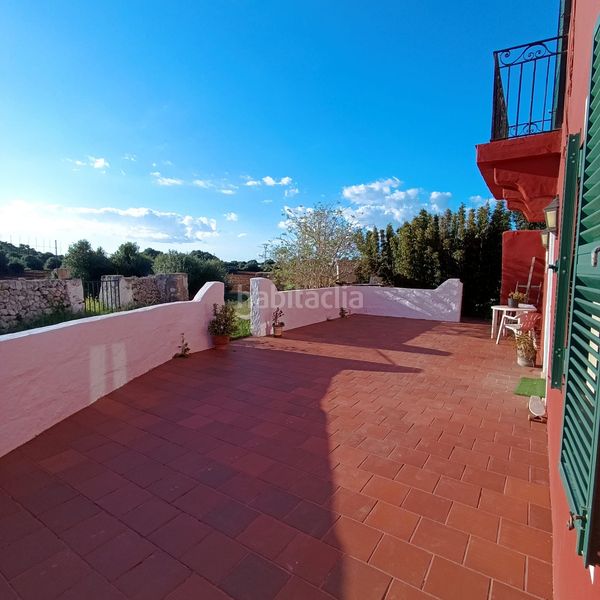 Foto bc344631-cd3d-44a6-82c0-745108626f8f. Masia amb aparcament a Cala Blanca Ciutadella de Menorca