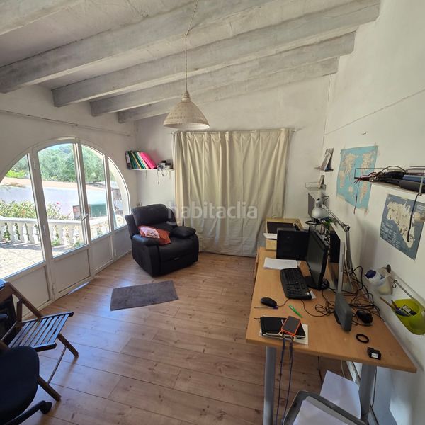 Foto 41fe0e87-a6f3-4359-97ab-a0eb4b33d73e. Masia amb aparcament piscina a Cala en Blanes Ciutadella de Menorca