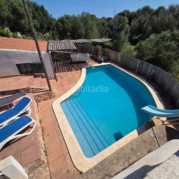 Foto c203d03c-291e-4f5b-b640-064a899cdbb8. Masia amb aparcament piscina a Cala en Blanes Ciutadella de Menorca