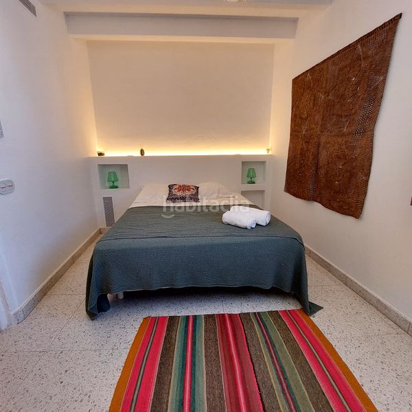 Foto 7ec1f7ba-b33d-4626-a2eb-ec5ffe8e9ec9. Casa amb xemeneia calefacció aparcament piscina a Ciutadella de Menorca