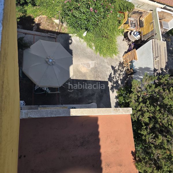 Foto b17c1cf8-a251-42e5-8568-b629bab2cd9d. Xalet amb aparcament a Cala Blanca Ciutadella de Menorca
