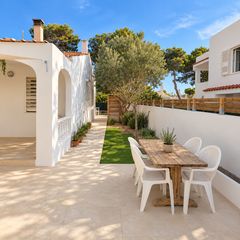 Casa adossada a Cala Blanca