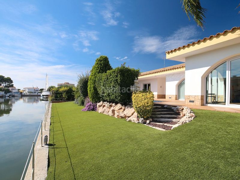 Foto d455c7a2-22a4-4797-ae60-7877d1da9c53. Casa amb calefacció aparcament piscina a Santa Margarida Roses