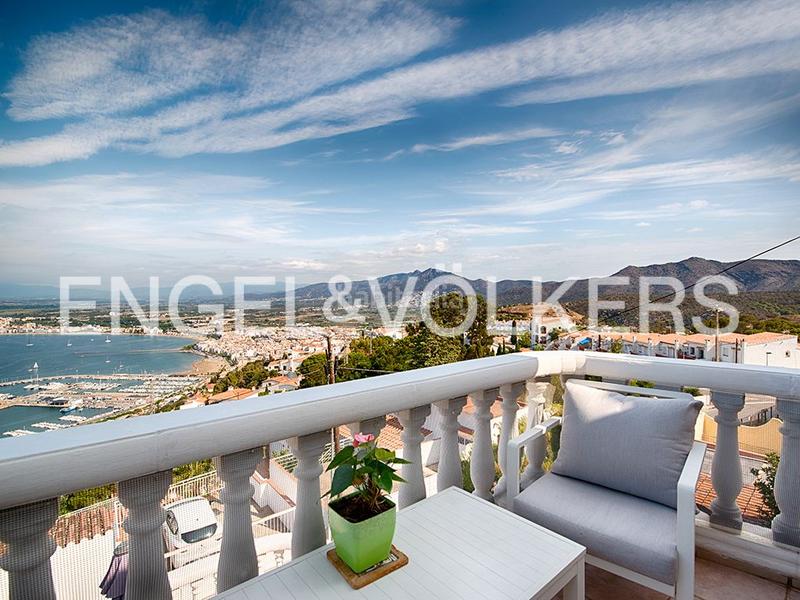 Foto 0e50c2d4-1f9b-4aa7-84e6-b14fc75e52e2. Casa adossada amb calefacció piscina a Puig Rom-Canyelles-Almadrava Roses