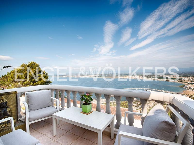 Foto 78214444-732a-4dec-9290-5fee1d2744dc. Casa adossada amb calefacció piscina a Puig Rom-Canyelles-Almadrava Roses