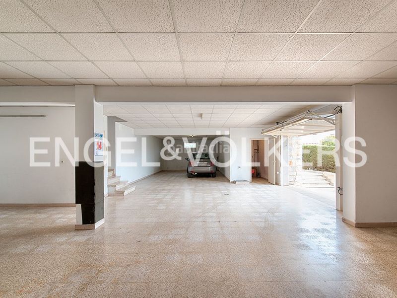 Foto 660db091-c8b5-4b58-a821-89e696b15245. Casa amb xemeneia calefacció aparcament a Parc Bosc-Castell Figueres