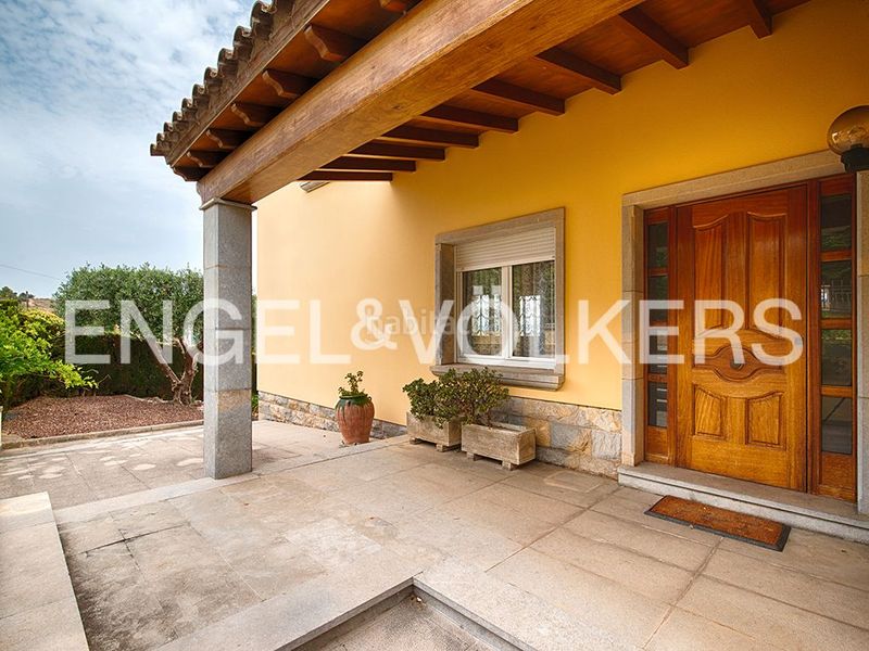 Foto 724ab5b1-268e-452d-8cbc-b787f4129fee. Casa amb xemeneia calefacció aparcament a Parc Bosc-Castell Figueres