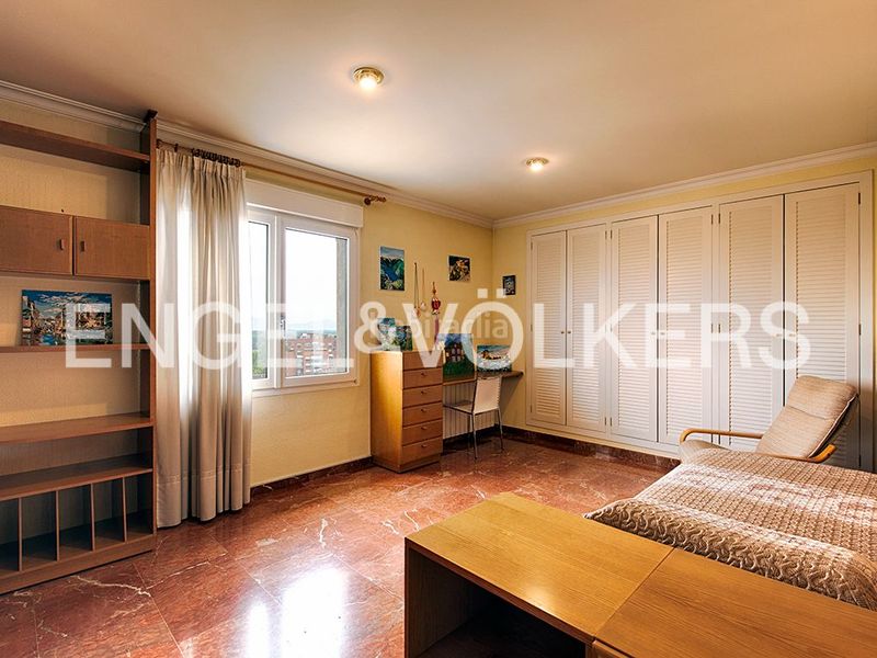 Foto ac8b818f-9bd8-4cbb-846e-5670b204c0fb. Casa amb xemeneia calefacció aparcament a Parc Bosc-Castell Figueres