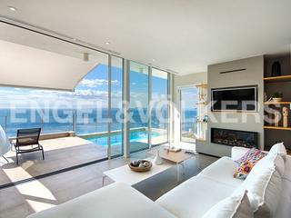 Maison  Carrer de joan margarit. Casa de nueva construccin con vistas impresionantes en roses
