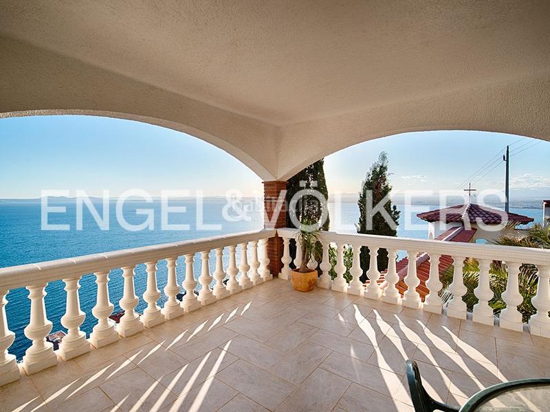 Foto 28756111-f0c2-4931-8947-bbad402e2679. House with parking pool in Puig Rom-Canyelles-Almadrava Roses